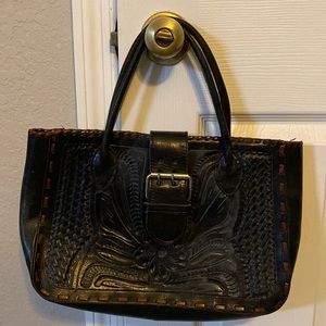 Leaders in Leather handbag